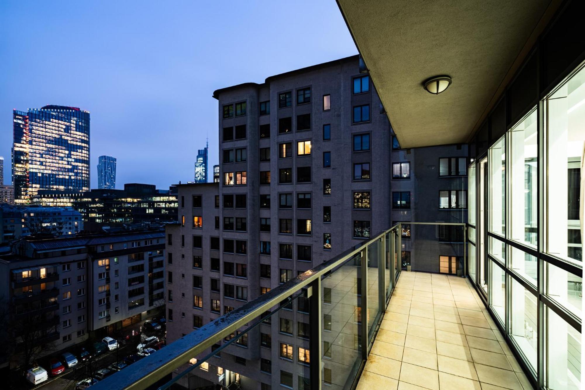Platinum Towers J&K Daire Varşova Oda fotoğraf